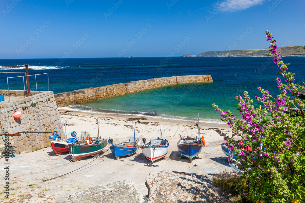 Obraz premium Sennen Cove Harbour Cornwall