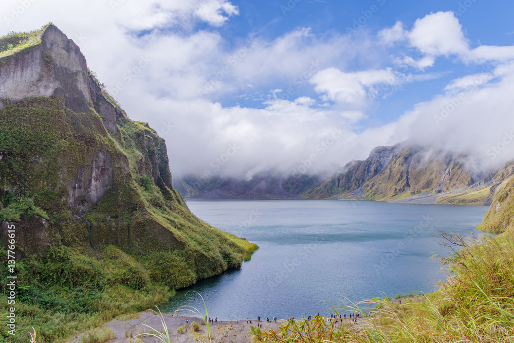 Mountain Pinatubo Crater Lake trekking 