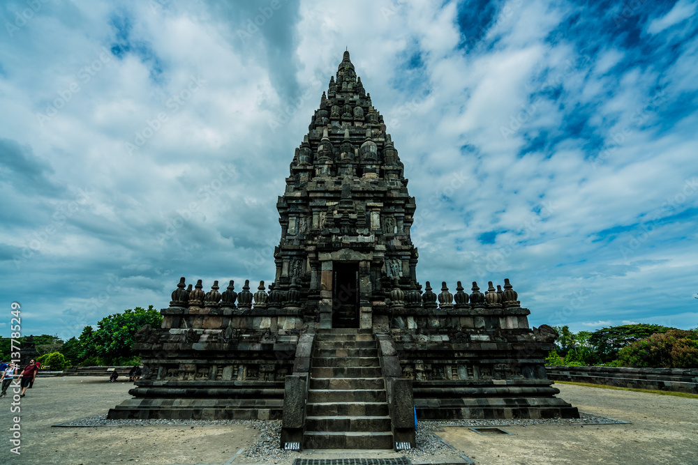 Fototapeta premium Candi Prambanan di Yogyakarta