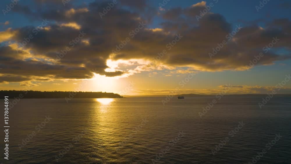 Amazing sunset. View from Pier 66, downtown Seattle. Port of Seattle. Landscape video. 4K, 3840*2160, high bit rate, UHD Amazing sunset. View from Pier 66, downtown Seattle. Port of Seattle. Landscape video. 4K, 3840*2160, high bit rate, UHD