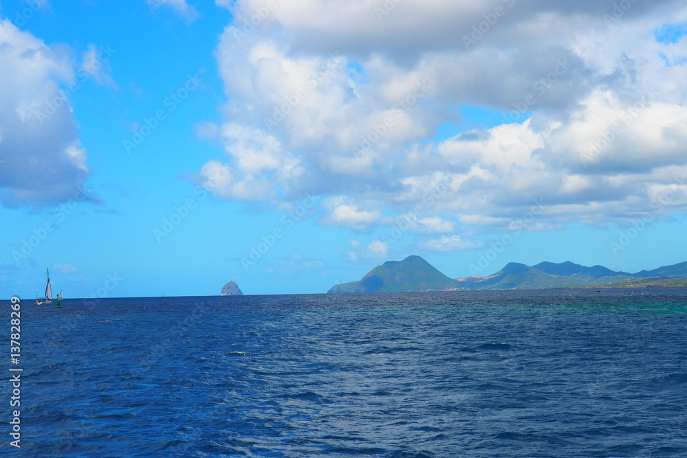 Martinique Le Marin vue depuis la mer Pointe Borgnèse Martinique Le Marin vue depuis la mer Pointe Borgnèse
