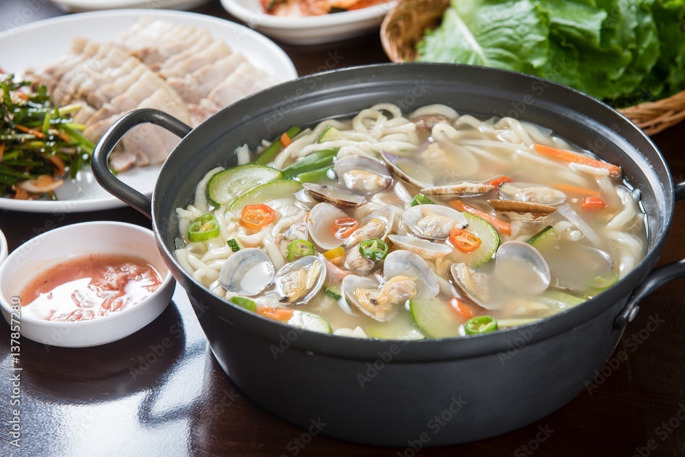 bajirak kalguksu. Noodle Soup with Clams. bajirak kalguksu. Noodle Soup with Clams.