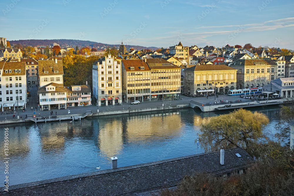 Obraz premium Reflection of City of Zurich in Limmat River, Switzerland