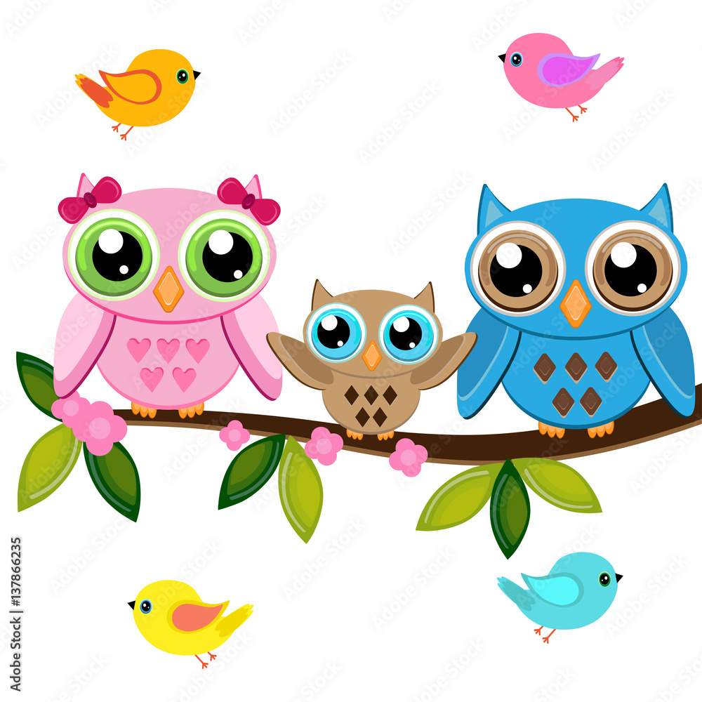 Obraz premium two owls with baby on a branch with birds