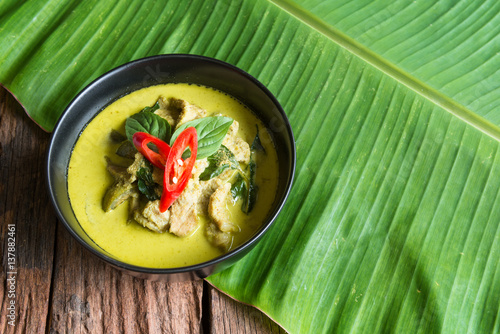 Green curry creamy coconut milk with chicken with thai rice noodle photo