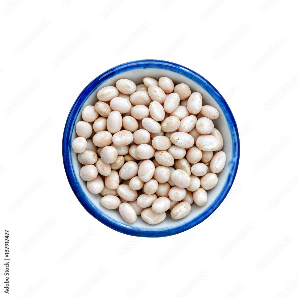Closeup white beans in bowl on white. This has clipping path. Closeup white beans in bowl on white. This has clipping path.