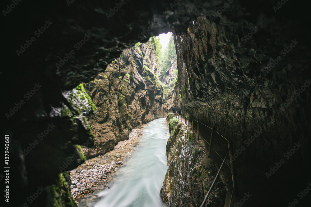 Fototapeta premium Die Partnachklamm in Garmisch-Partenkirchen
