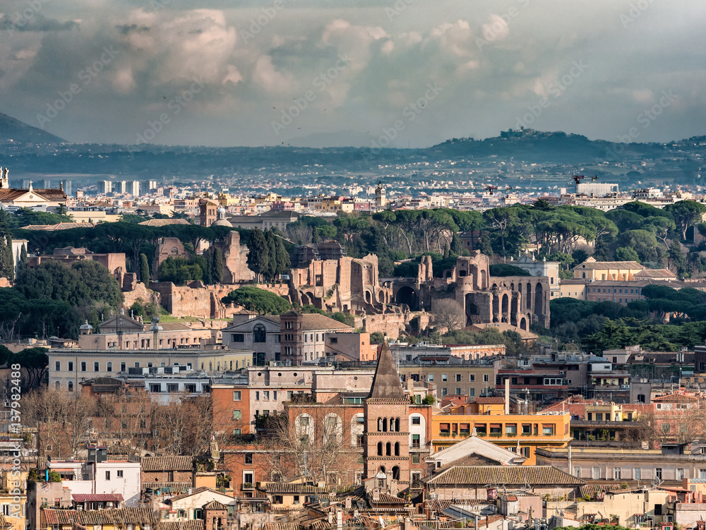 Panorama of Rome, with skyline of Palatine hill