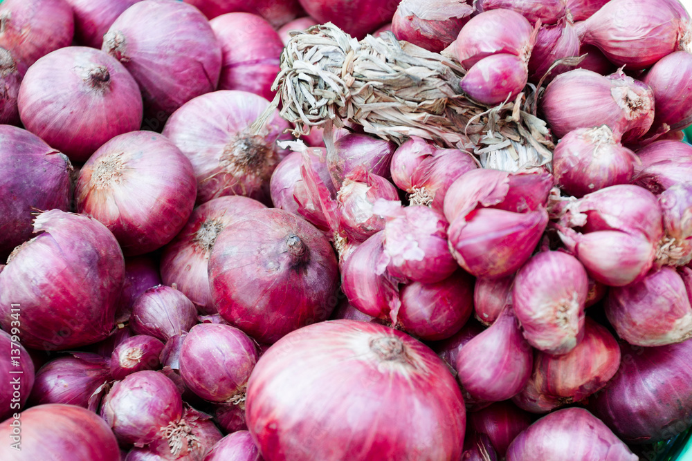 close up of shallots food background (onions, shallots, onion) close up of shallots food background (onions, shallots, onion)