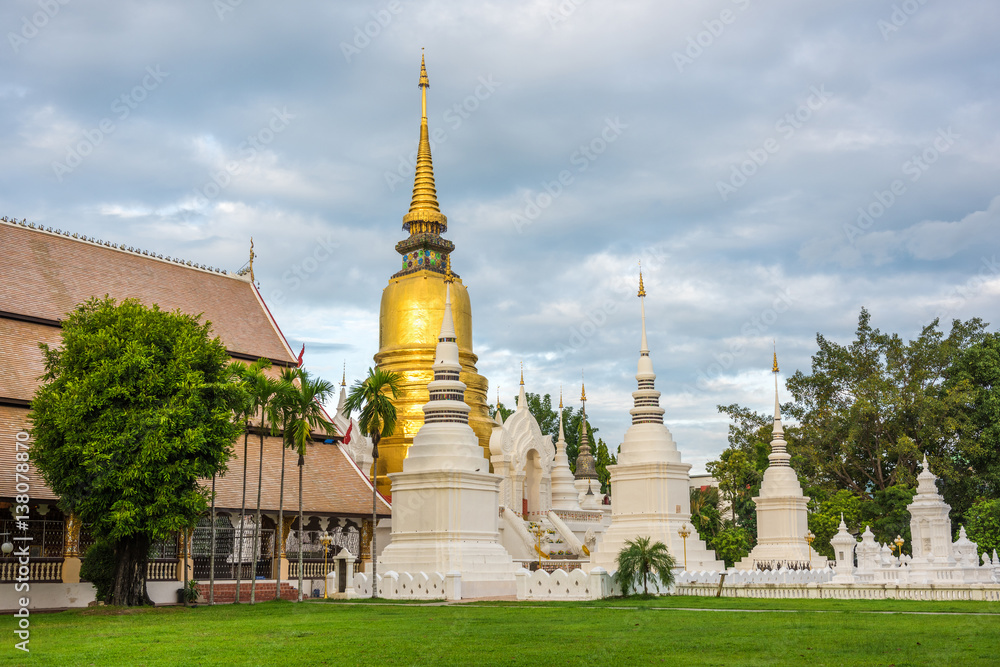 Fototapeta premium Wat Suan Dok is a Buddhist temple (Wat) in Chiang Mai, Thailand.