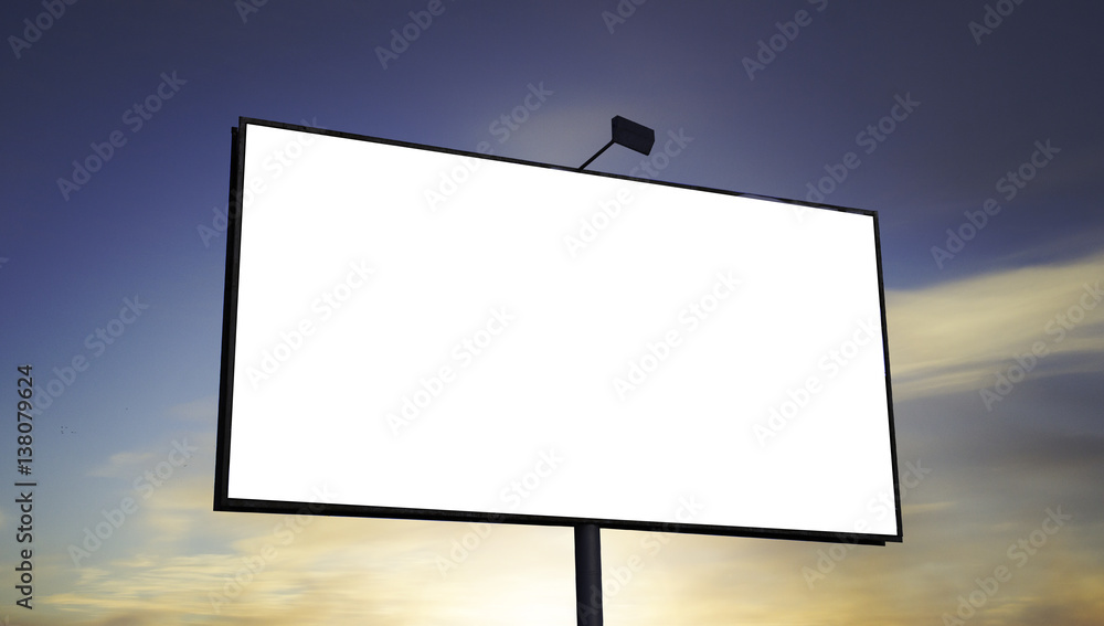 Obraz premium Blank billboard at blue sky background, mock up