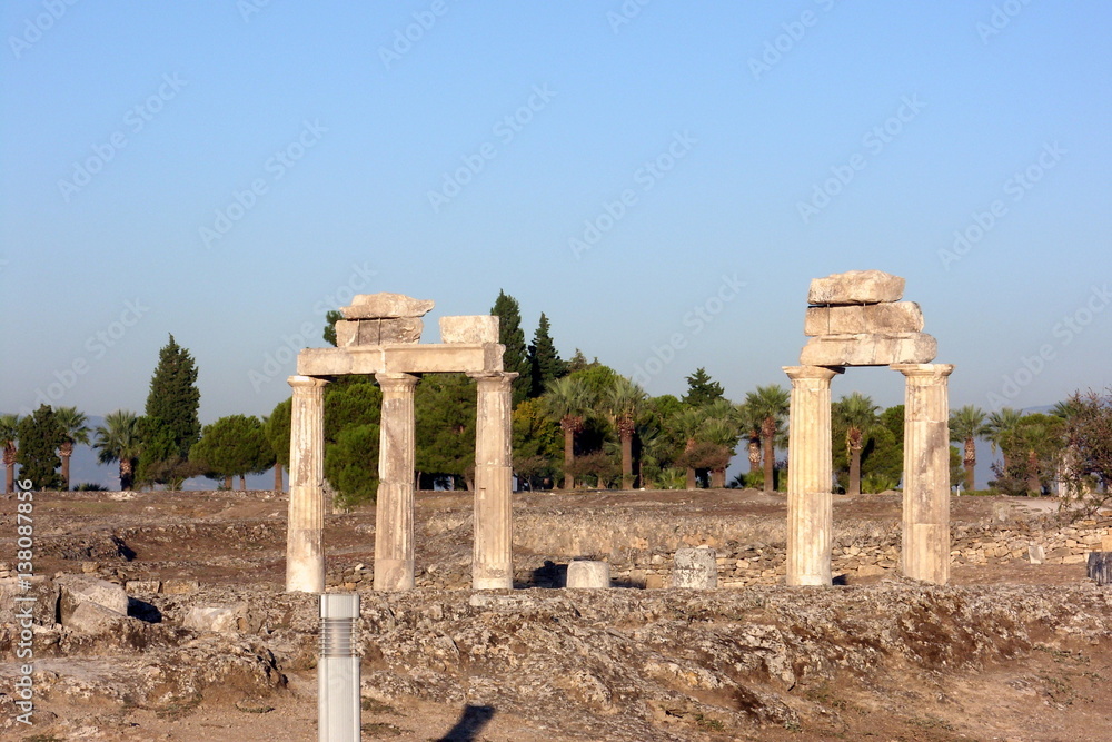 Fototapeta premium The ruins of the ancient city of Hierapolis near Pamukkale, Turkey