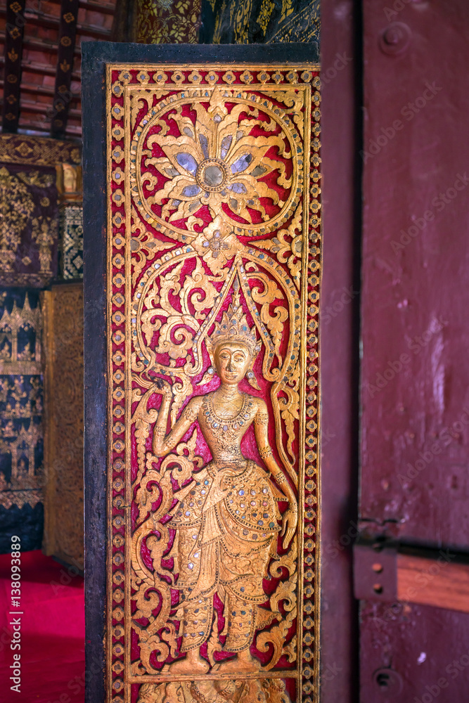 Details shot of Wat Xieng Thong