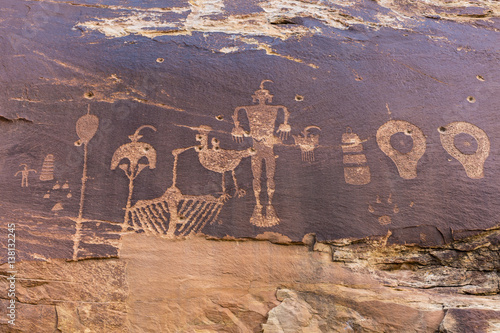 Obraz na plátně Wolfman Petroglyph Panel in Lower Butler Wash