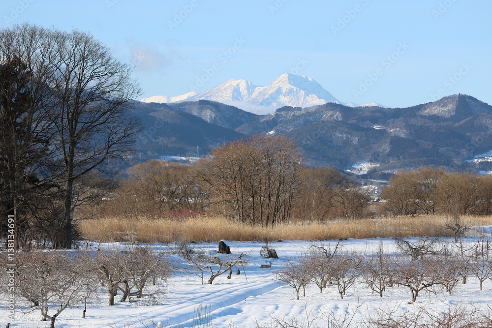 冬の山里/雪積もる田舎の山里 冬の山里/雪積もる田舎の山里