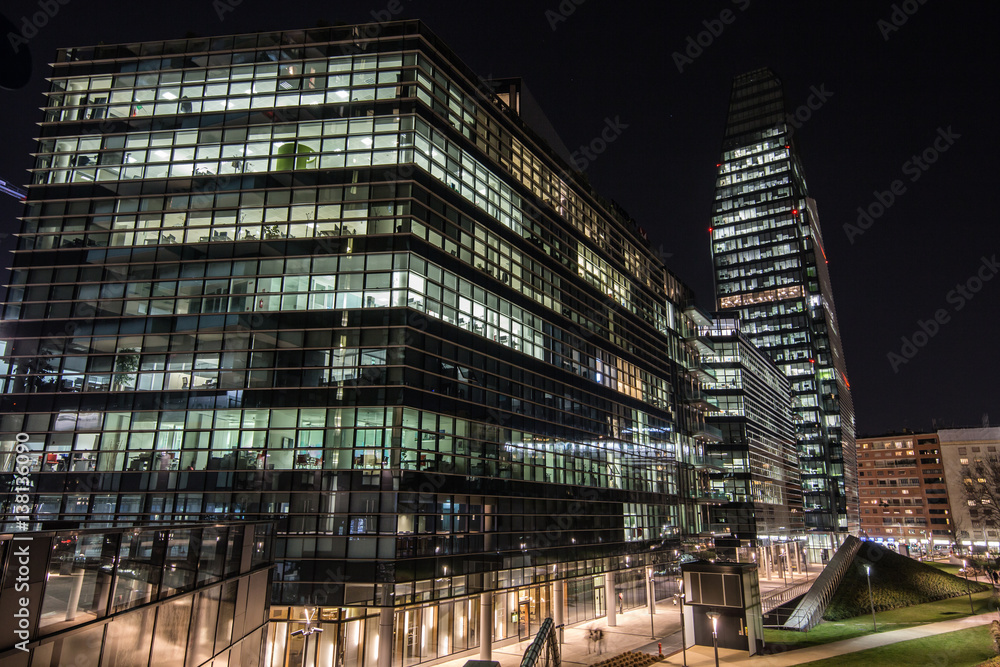 Fototapeta Mediolan - Porta Nuova - biura