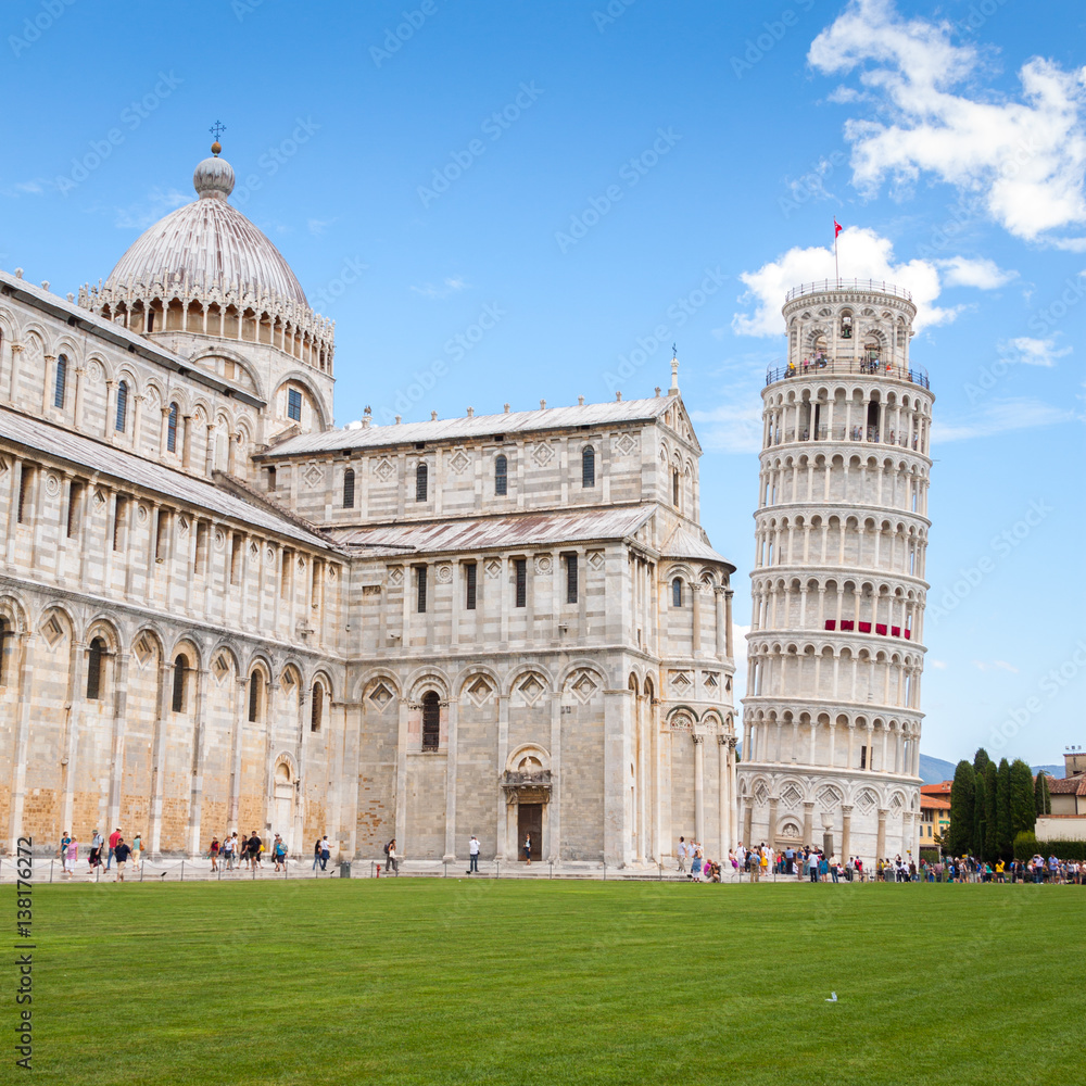 The leaning tower of Pisa in Italy in sunny day