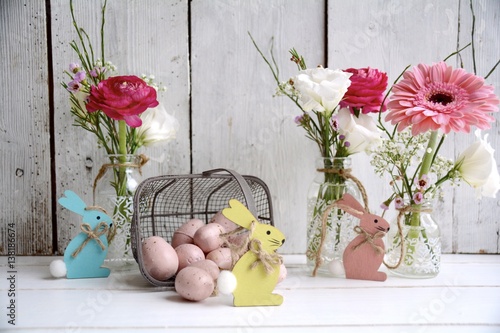 Osterkarte - Blumen mit Häs...