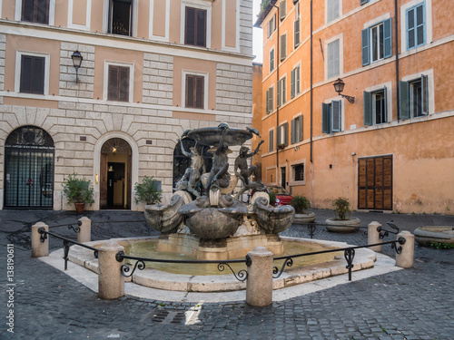 Fontana delle Tartarughe, old fountain in Rome