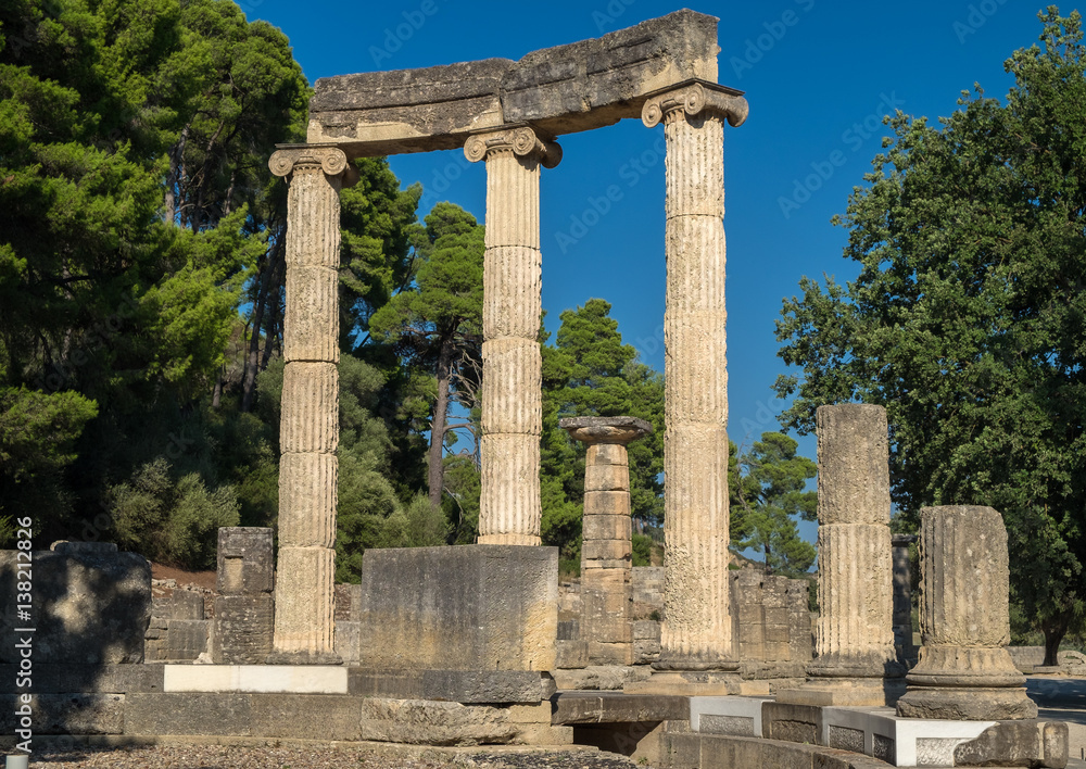 Philippeion, Antikes Olympia, Peloponnes, Griechenland., 17010.jpg
