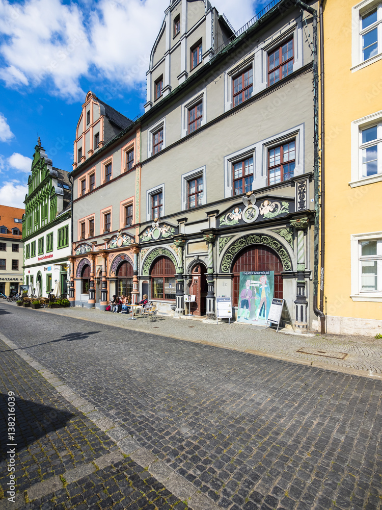 Altstadt von Weimar, Marktplatz mit Cranachhaus, Weimar, Thüringen, Deutschland