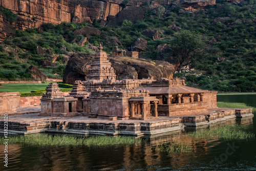 badami Tempio photo