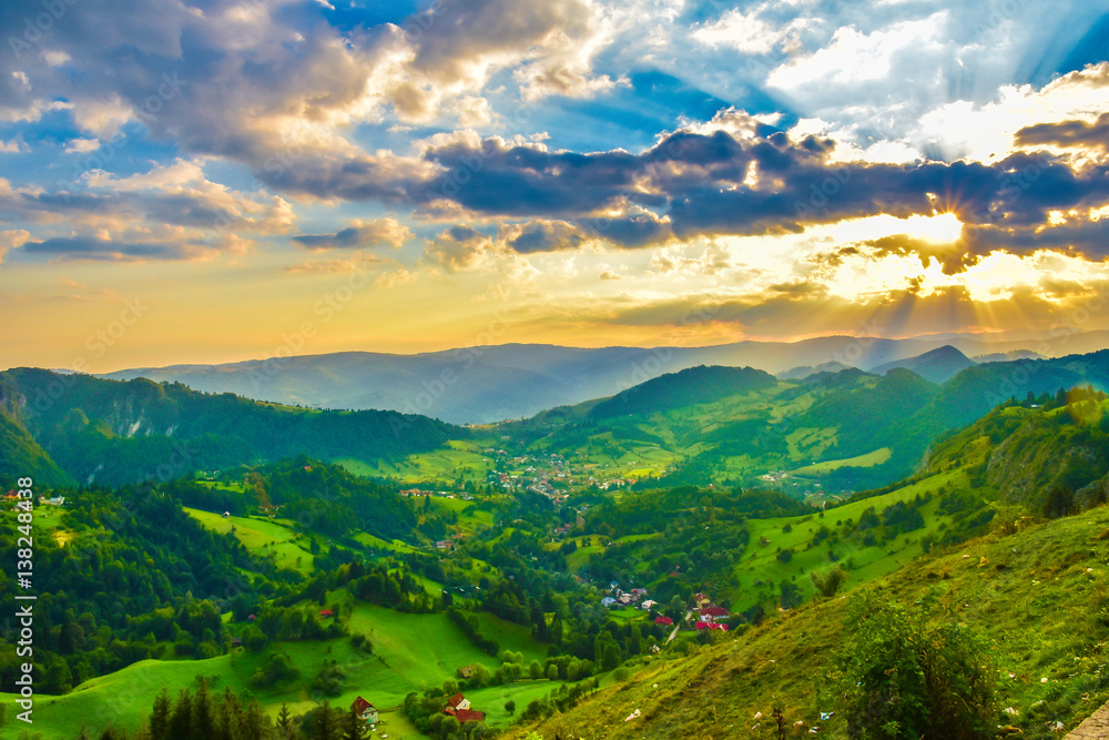 Obraz premium Sunrise rural landscape, Transylvania landmark, Romania