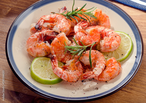Shrimps with herbs and lime.