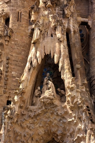 Le couronnement de Marie, la Sagrada Familia, Barcelone. photo