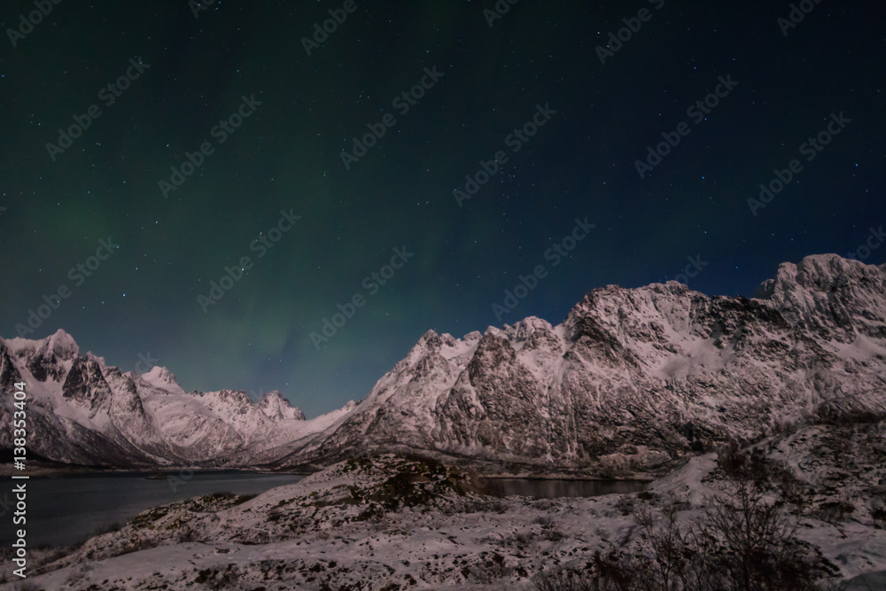 Obraz premium Polarlichter auf den Lofoten