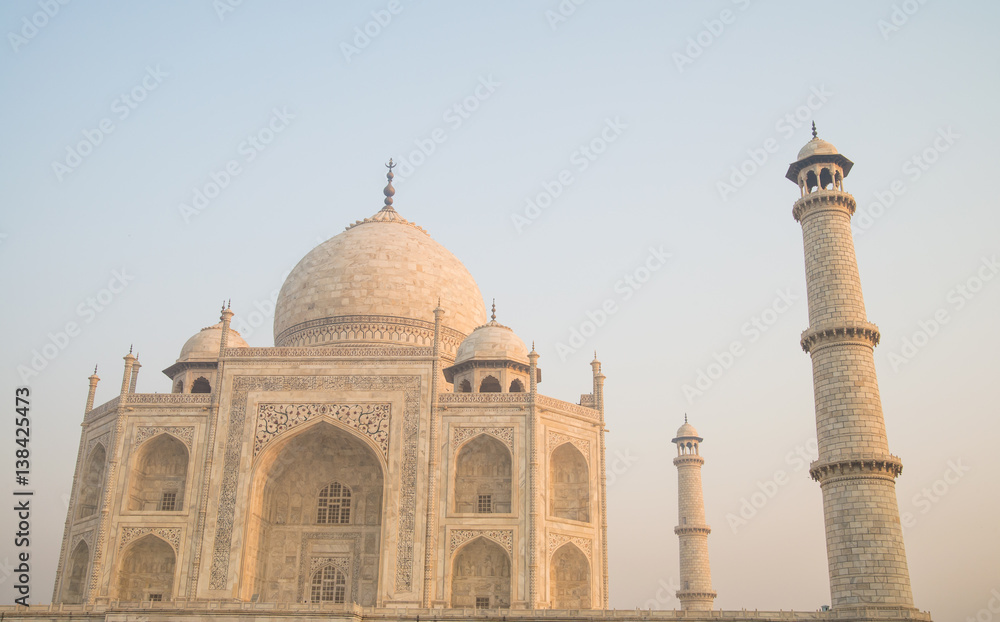 Scenic Taj Mahal temple