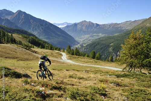 escursione mtb monterosa