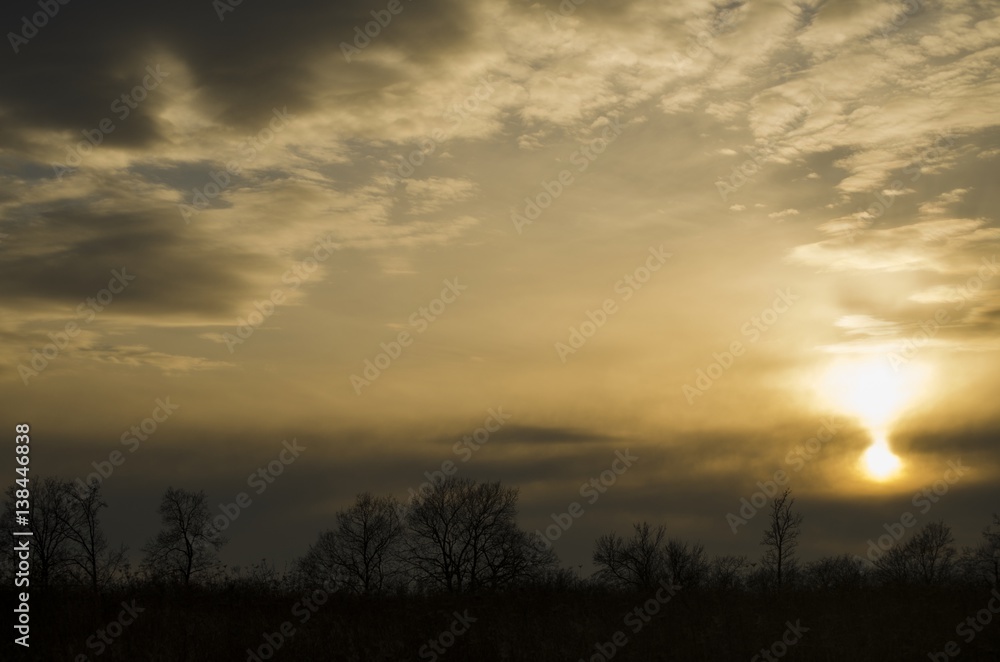 Obraz premium beautiful cloudy sunset