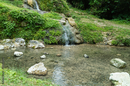 垣花樋川の透き通る湧き水