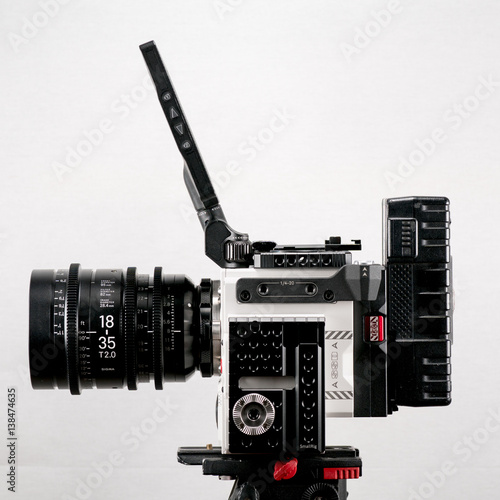 Φωτογραφία Red Weapon Helium S35 with Sigma Cine lens