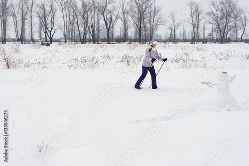 Walking Skier Woman © Mikhail Ulyannikov