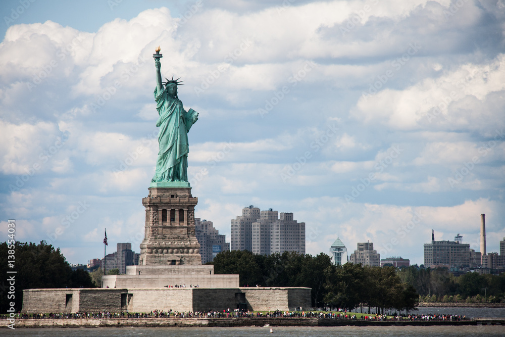 Fototapeta premium Postcard from New York: Statue of Liberty