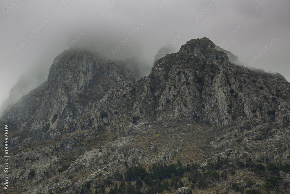 Obraz premium peak, mountain, clouds, fog, difficult, unapproachable