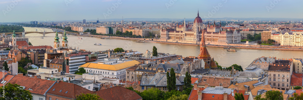 Budapest city skyline and Hungalian Parliament, Budapest, Hungary