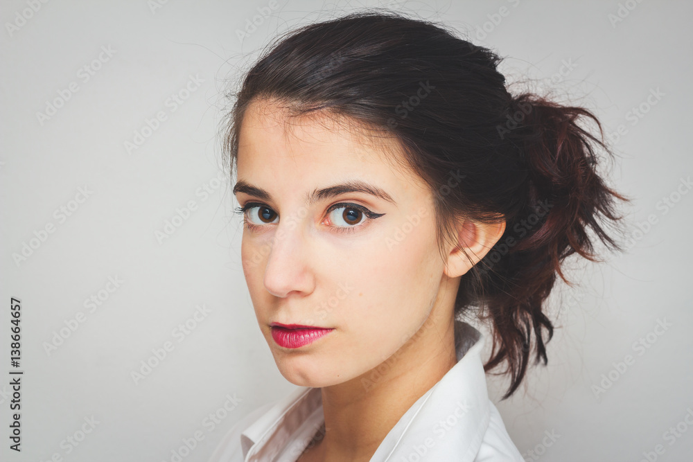 Frau in Weis Frau in Weis