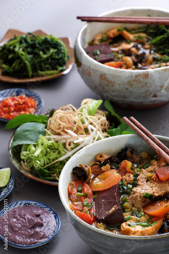 Vietnamese food, bun rieu and canh bun