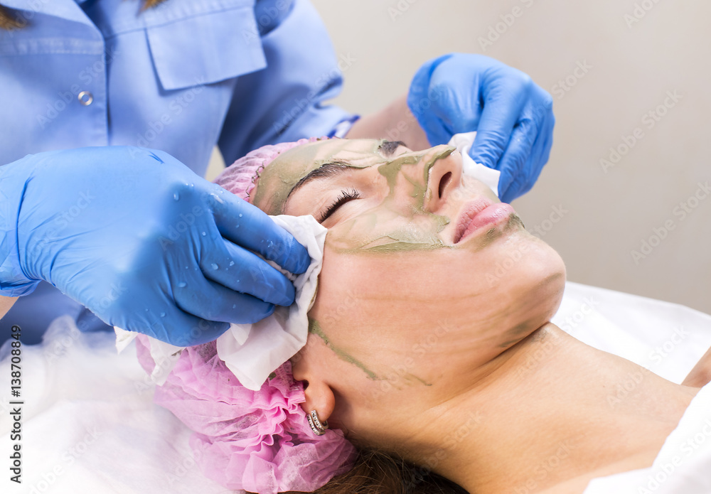 Process cosmetic mask of massage and facials in beauty salon Process cosmetic mask of massage and facials in beauty salon