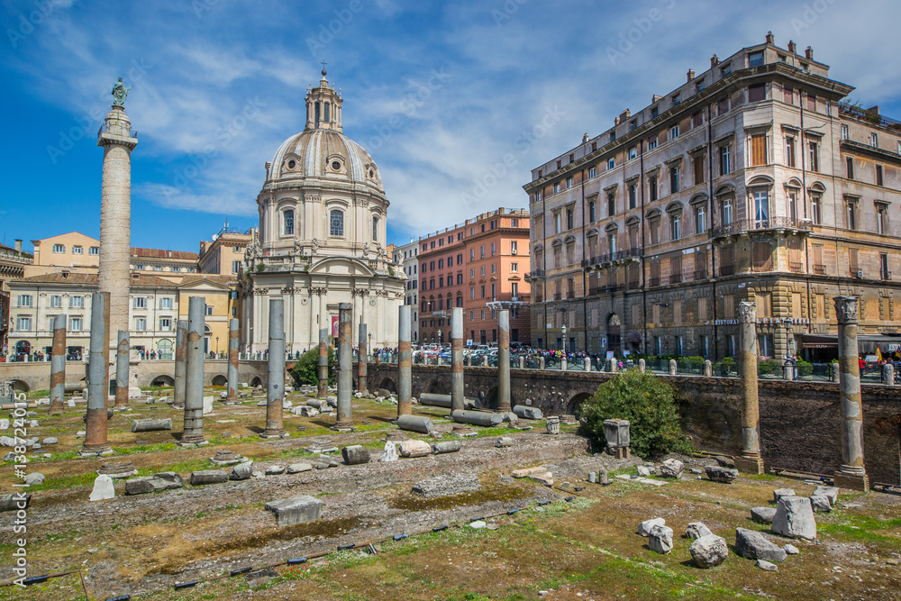 Obraz premium Beautiful panorama of the city of Rome/ Aerial view from Altar of the Fatherland ( Altare della Patria). Vittoriano. Piazza Venezia. Rome. Italy. Europe.