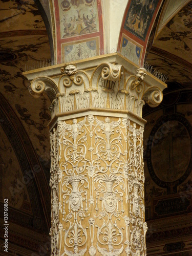 Renesansowy filar, Florencja