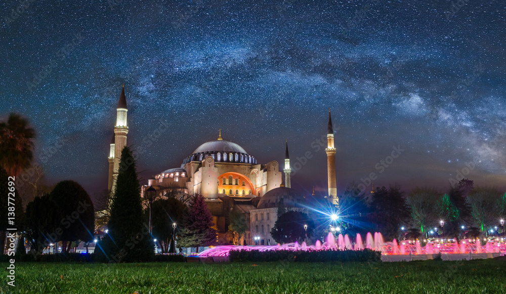 View of the Hagia Sophia at night in Istanbul, Turkey.
