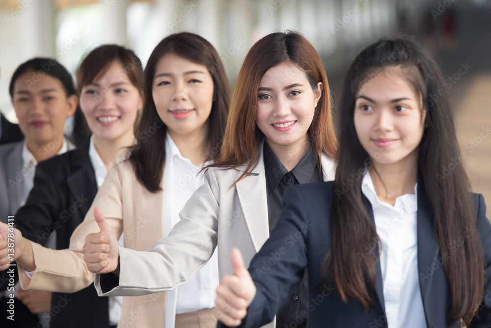 Asian Business team walking, protrait business concept. Asian Business team walking, protrait business concept.
