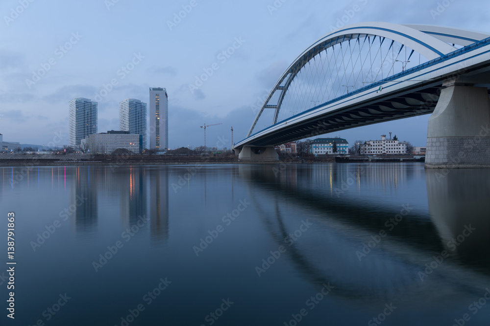 Obraz premium Apollo bridge and highrise buildings in Bratislava, Slovakia.