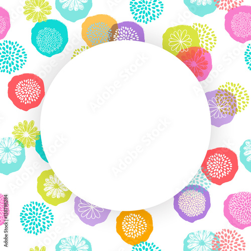 Fototapeta Naklejka Na Ścianę i Meble -  Vector circle frame on seamless floral pattern with doodle flowers.