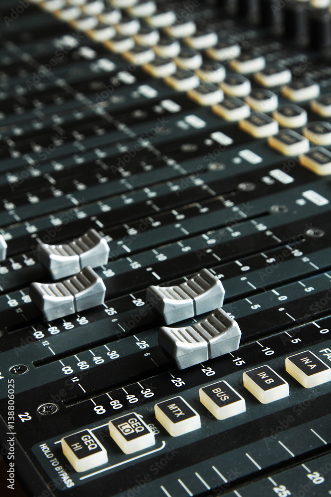 mixing console