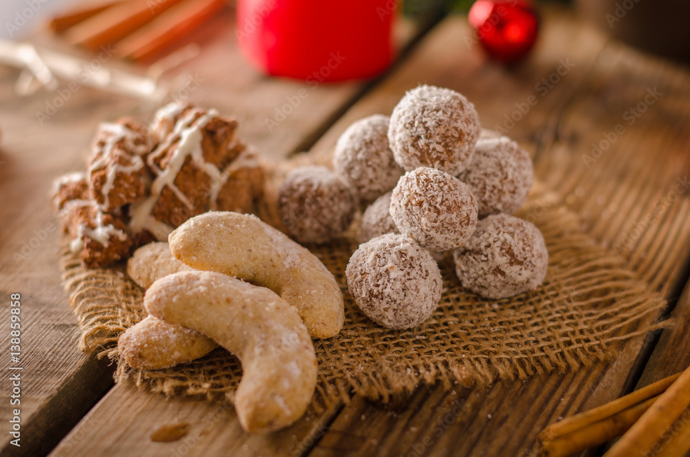 Fototapeta premium Christmas candy, cookies